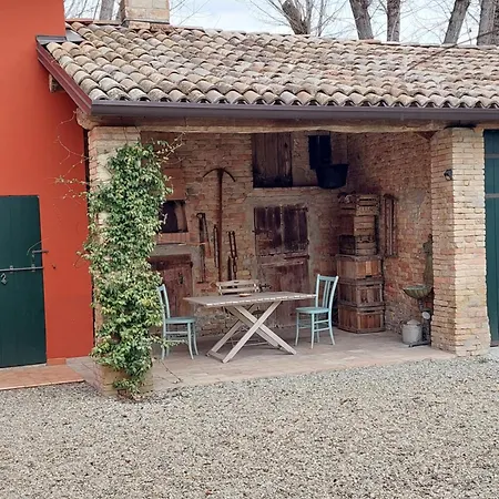 Апартаменты Romantic Garden Parking In Podere Merlo *