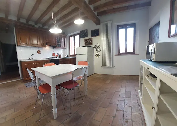 Apartamento Romantic Garden Parking In Podere Merlo Parma